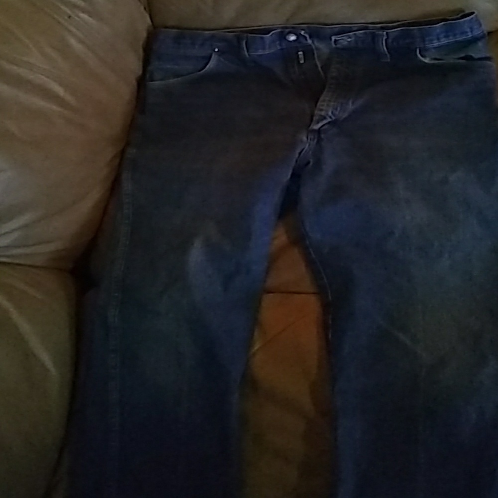 36x34 Wrangler jeans